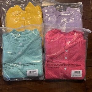 Girls Sweaters One Size Fits Most 6 to 10 210pcs available